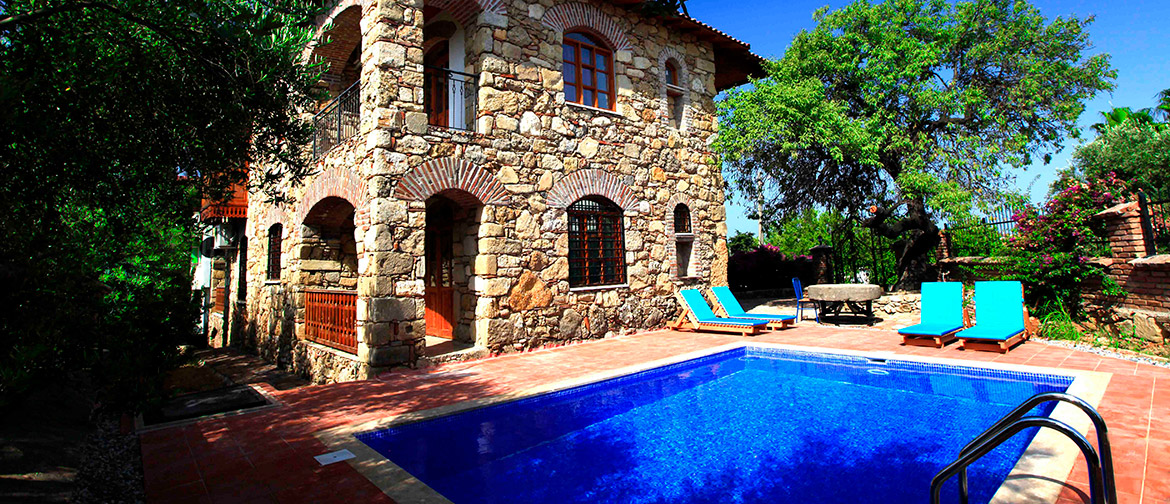 Privare Villa in Side For Rent with Swimming Pool